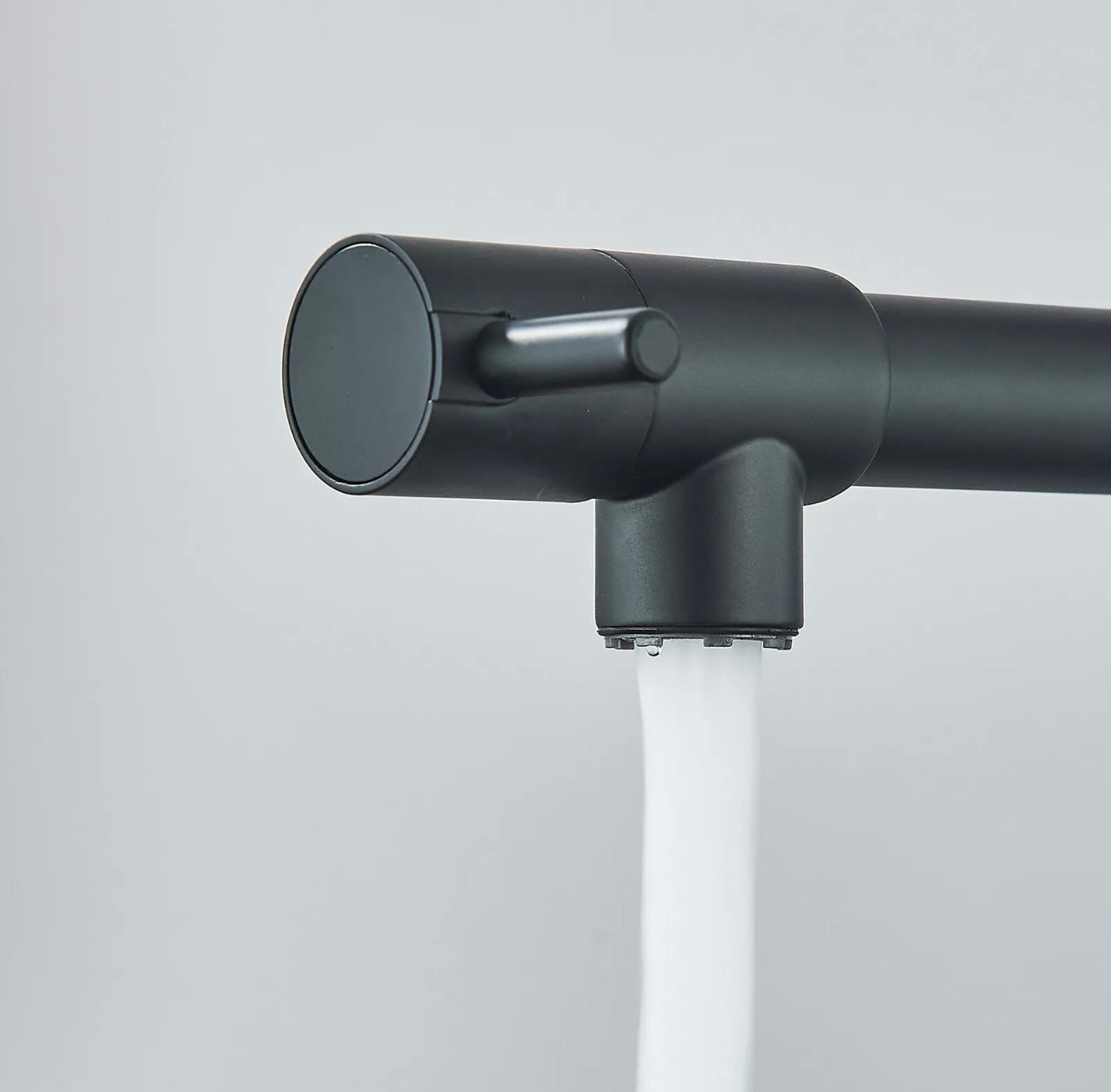Matte black 2 function kitchen faucet