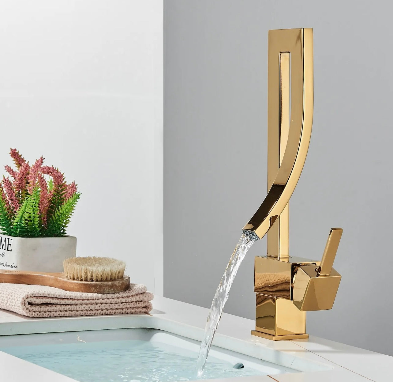 Gold Waterfall Bathroom Basin Faucet Sink Vanity Mixer Taps 1Hole Single Handle
