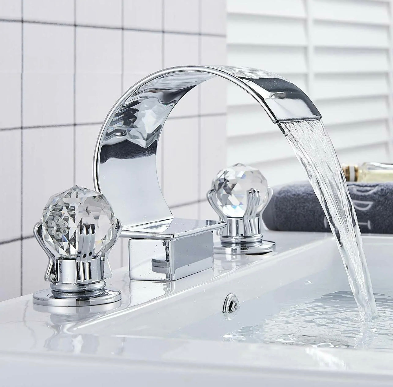 Chrome 3 Holes 2 Handle Crystal Knobs High Arc Waterfall Spout Vanity Faucet