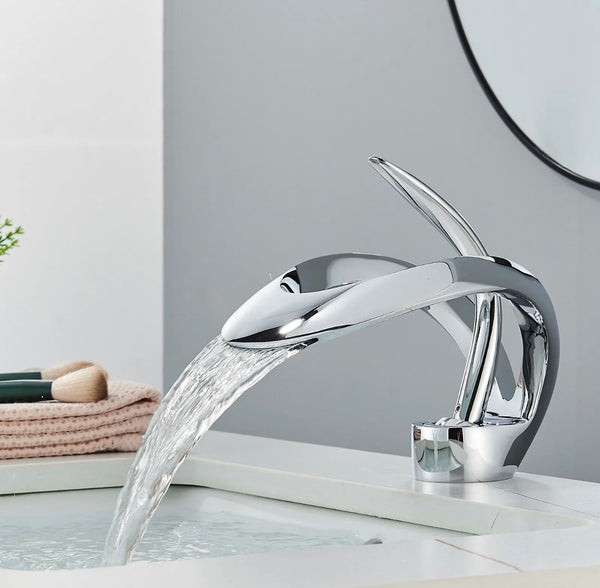#1405 CHROME LAVATORY WATERFALL FAUCET
