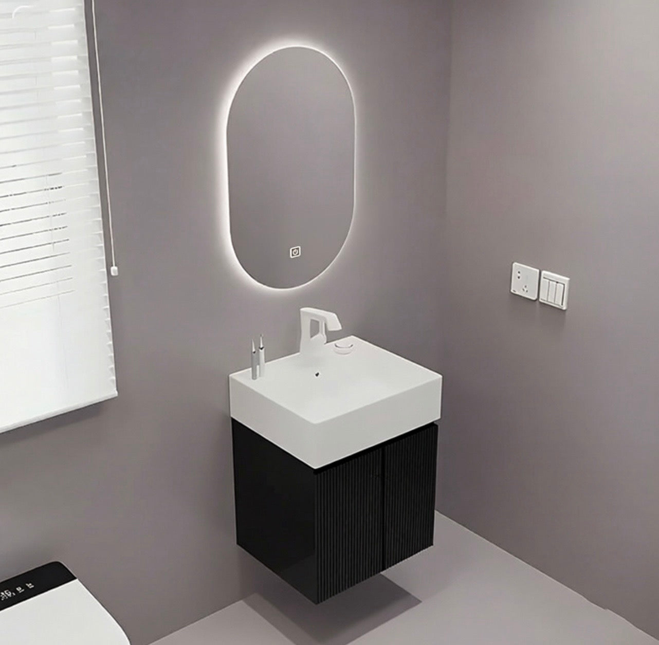 #1704 SG9263 19-Inch Black Stripe Floating Vanity Set with LED Mirror