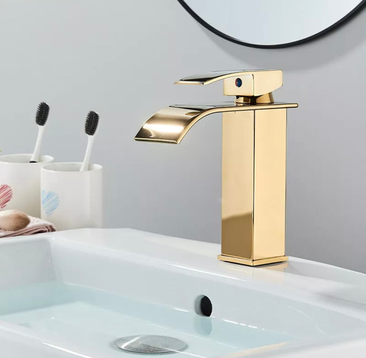 #1466 gold waterfall spout vanity faucet