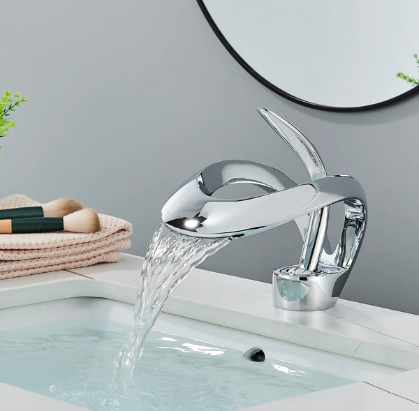 #1405 CHROME LAVATORY WATERFALL FAUCET