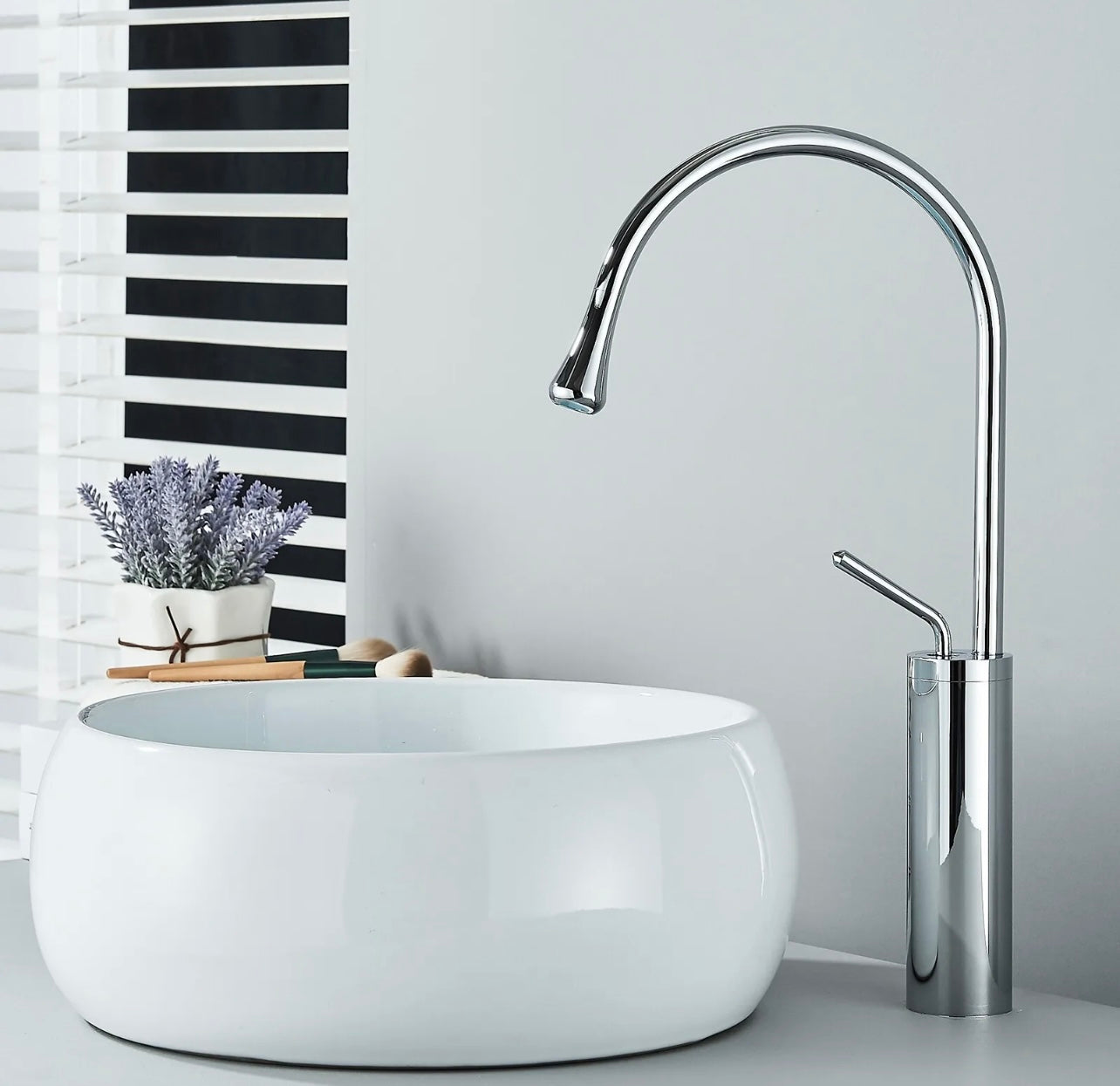 Chrome waterfall goose neck vessel faucet